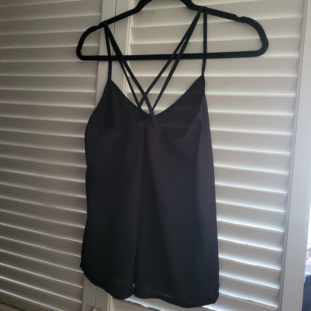 Black Cross Back Tee Hollister Small